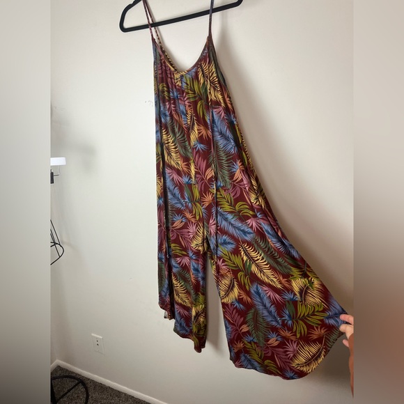 Final Touch Tropical Leaf Print Boho Jumpsuit size Medium - Picture 3 of 9